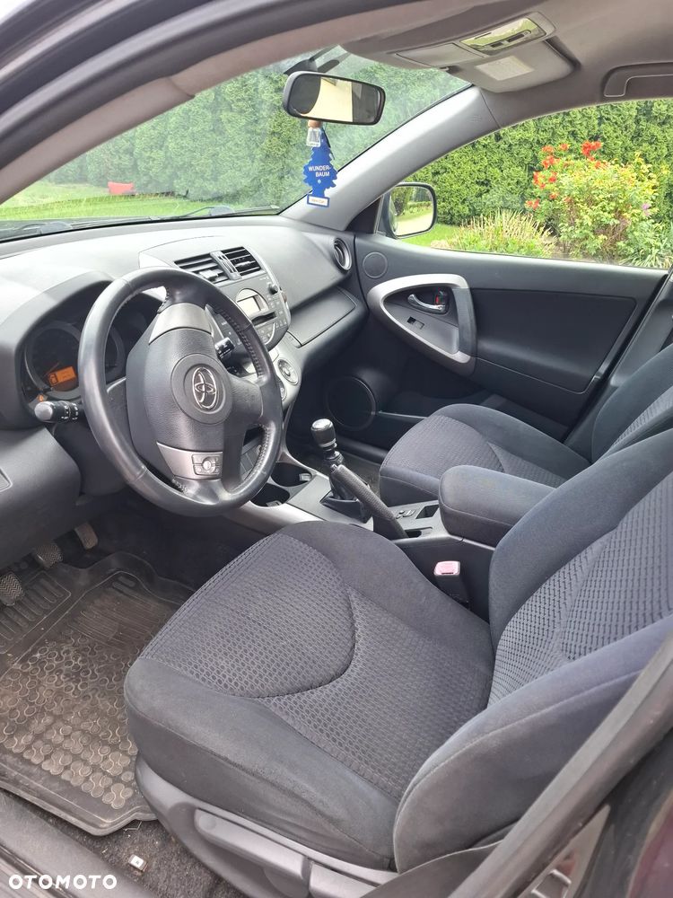Toyota RAV4 2.2 D-CAT 4x4 Executive - 8