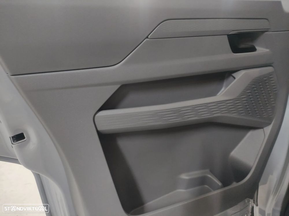VW Transporter 2.0 TDI L1H1 - 6