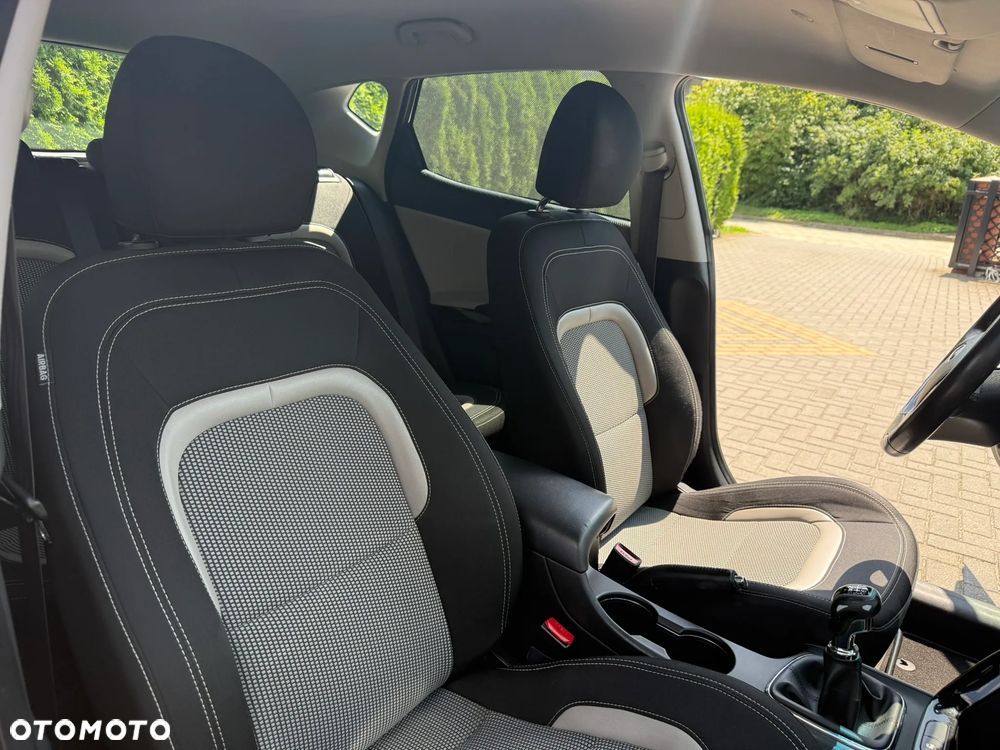 Kia Ceed 1.6 GDI Edition 7 - 31