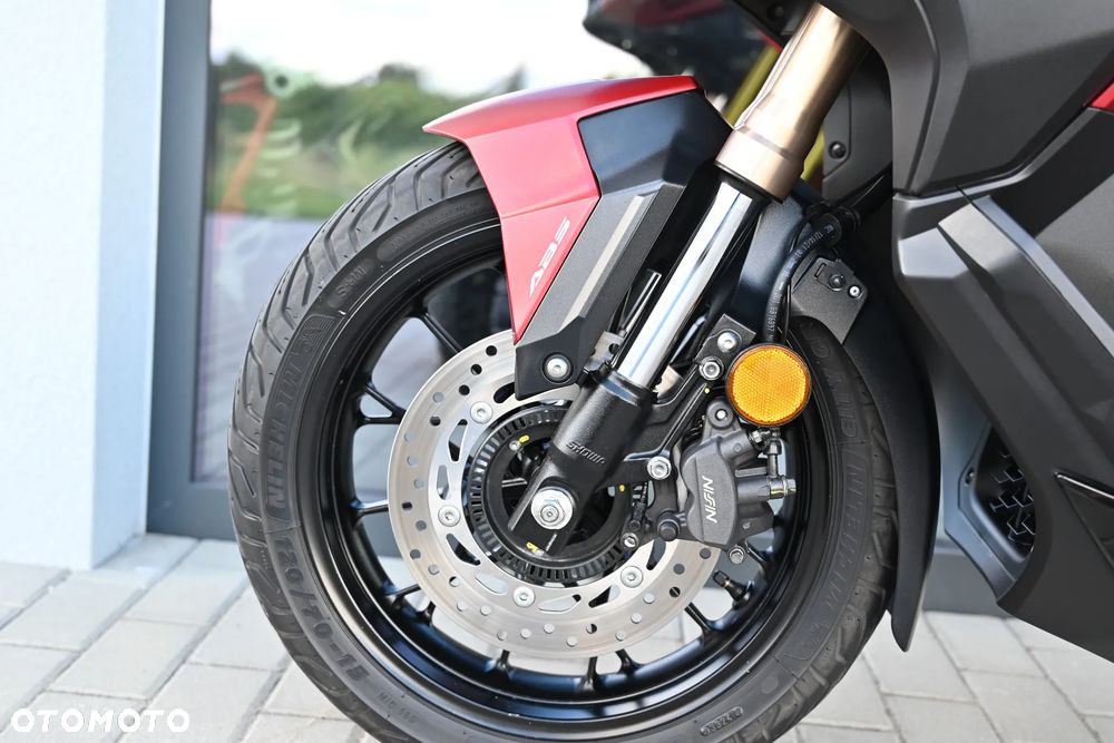 Honda ADV350 - 23