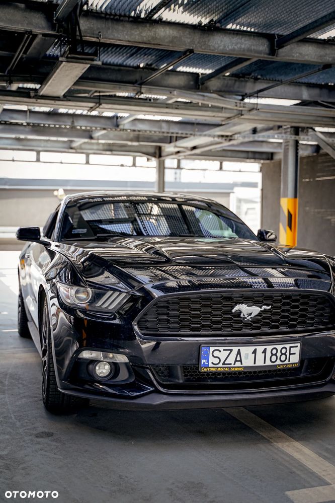 Ford Mustang 3.7 V6 - 6