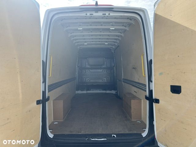 Volkswagen Crafter - 8