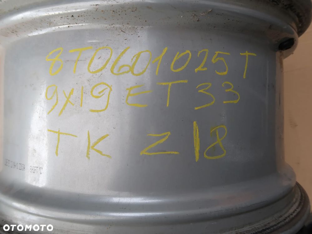 Z18 Felga Audi Pompei 9x19et33 8T0601025T - 8