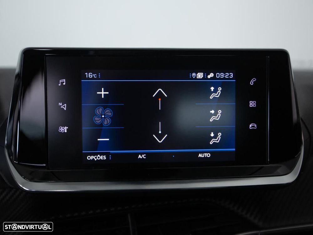 Peugeot 2008 1.2 PureTech Active - 18