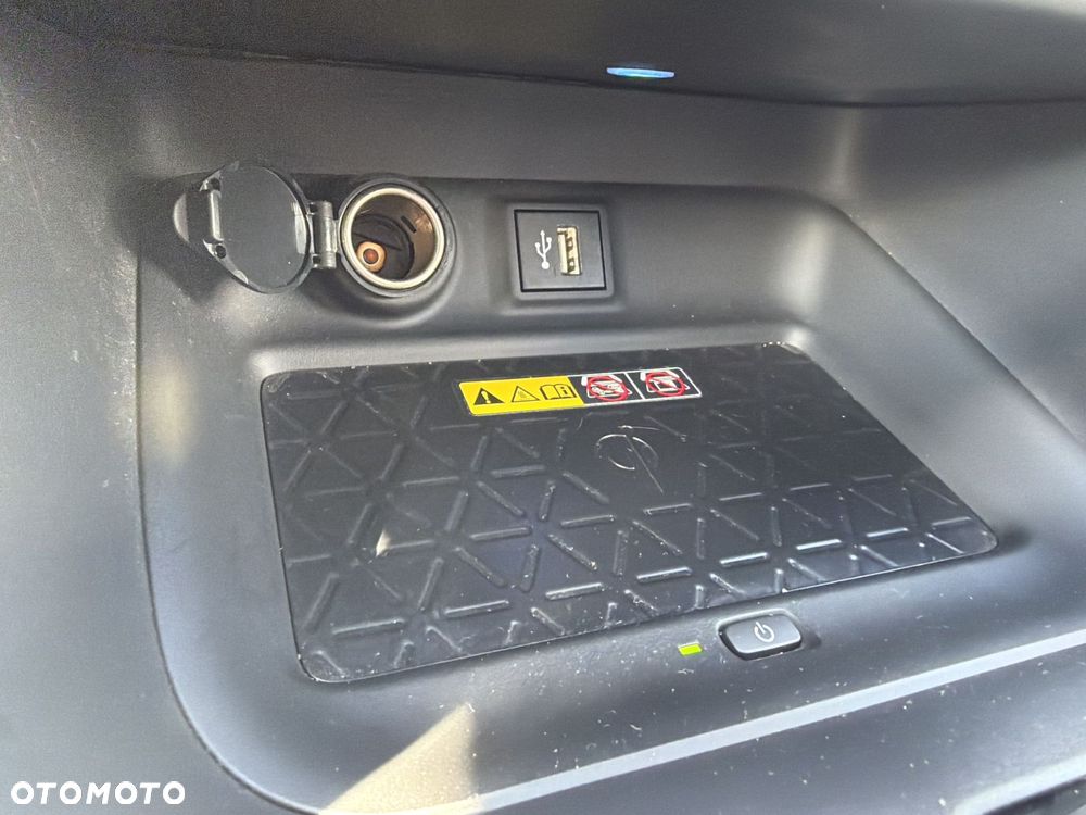 Toyota RAV4 - 23