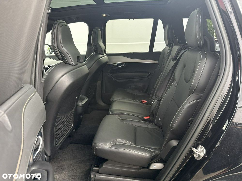 Volvo XC 90 B5 D AWD R-Design 7os - 16