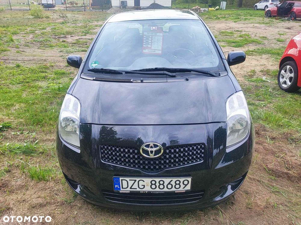 Toyota Yaris 1.3 Sol - 8