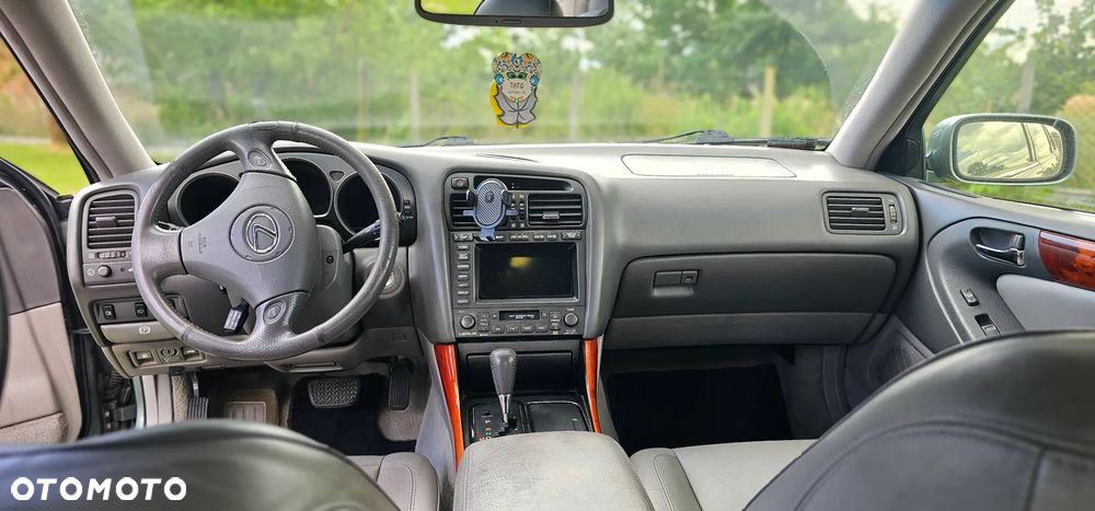 Lexus GS - 5
