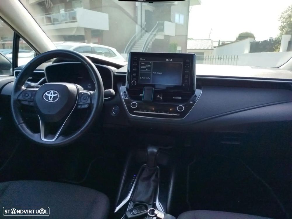 Toyota Corolla 1.8 Hybrid Exclusive - 10