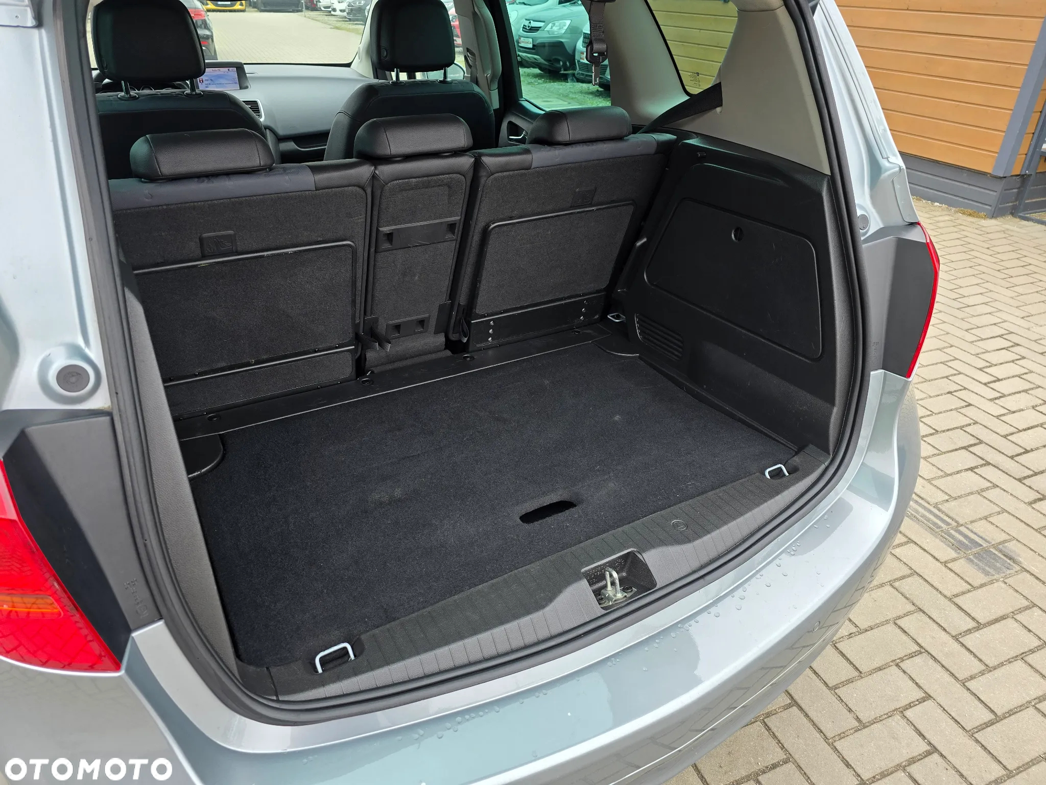 Opel Meriva - 18