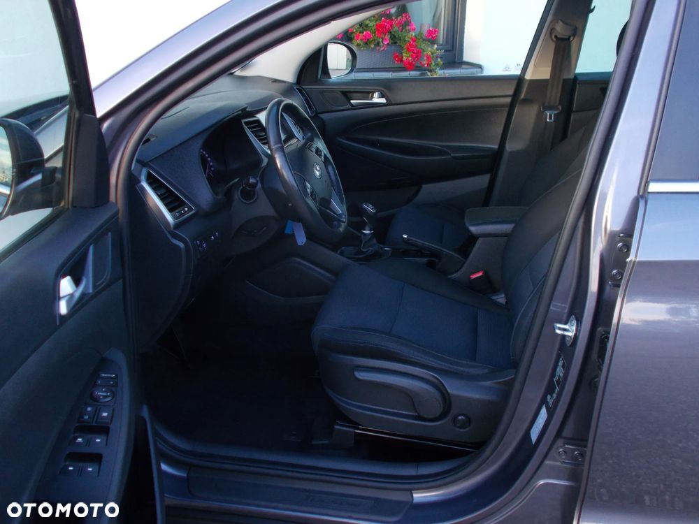 Hyundai Tucson 1.6 Turbo 4WD Premium - 12