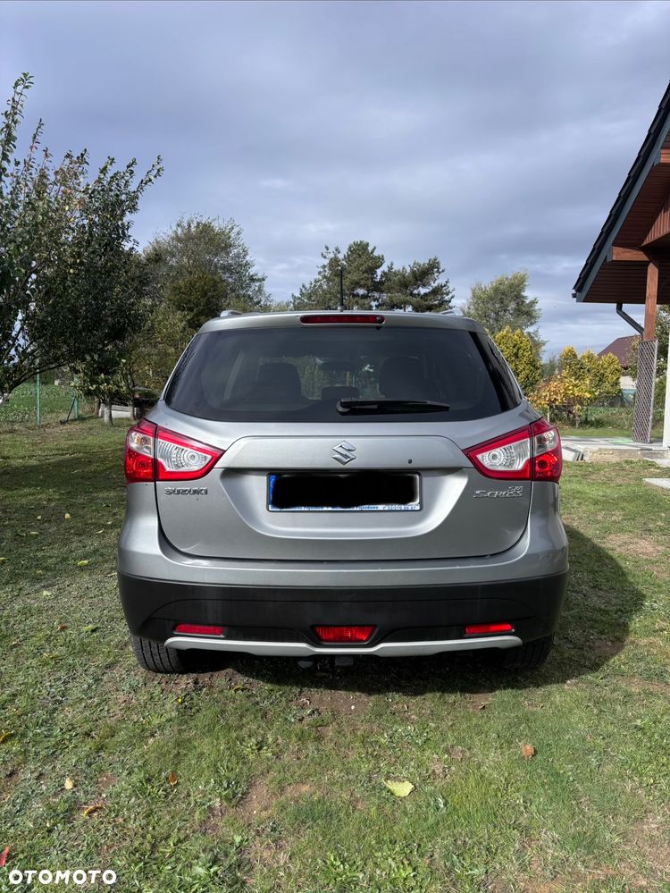 Suzuki S-Cross 2014 photo 4