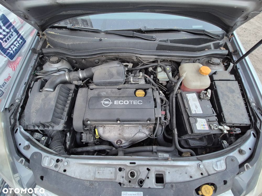 Opel Astra 1.6 Sport - 9