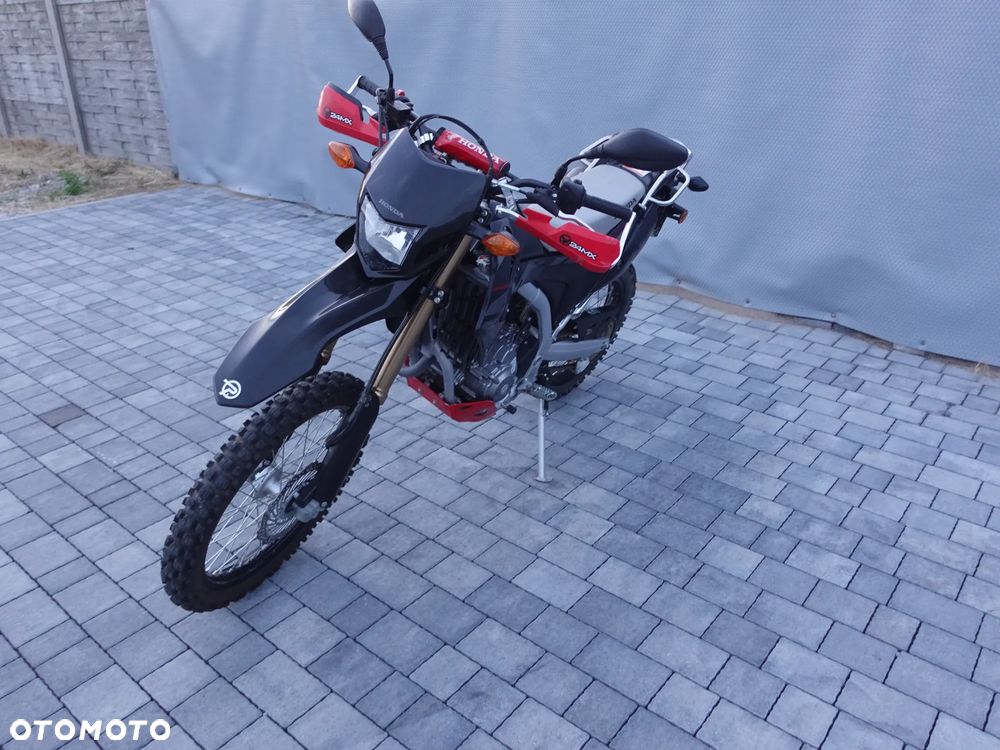 Honda CRF - 4