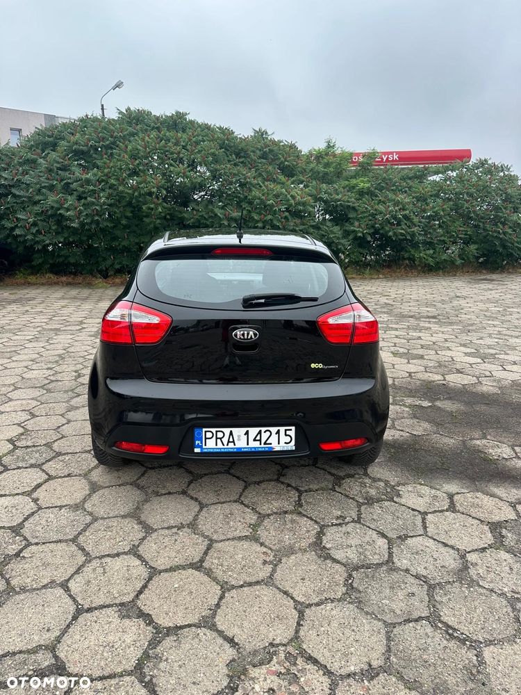 Kia Rio 2012 photo 4
