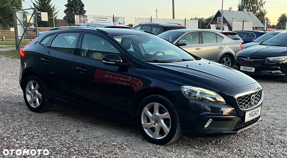 Volvo V40 Cross Country D3 Geartronic Momentum - 32