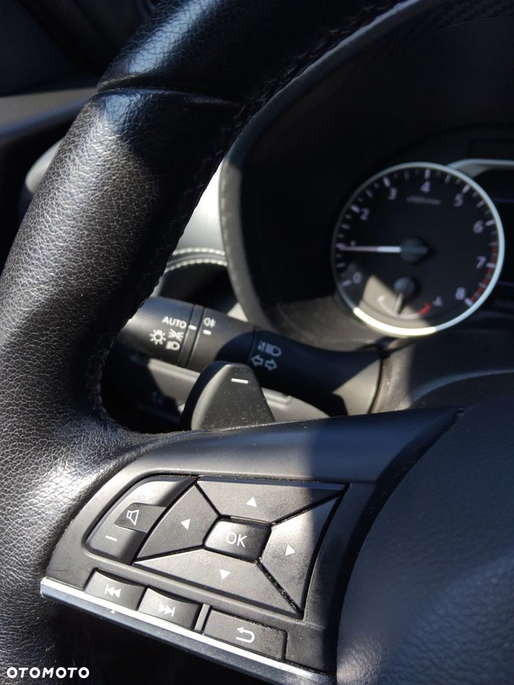 Nissan Juke 1.0 DIG-T Acenta DCT - 13