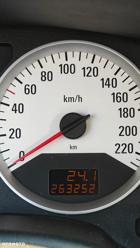 Opel Astra 1.8 Sport - 26