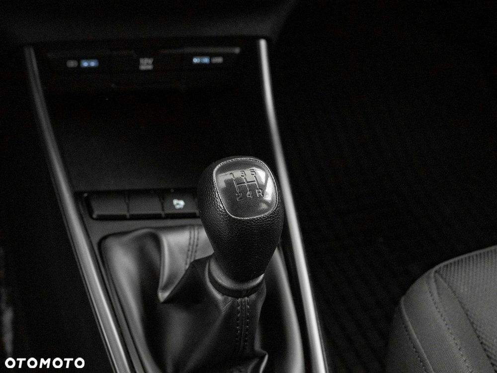 Hyundai i20 1.2 Pure - 15