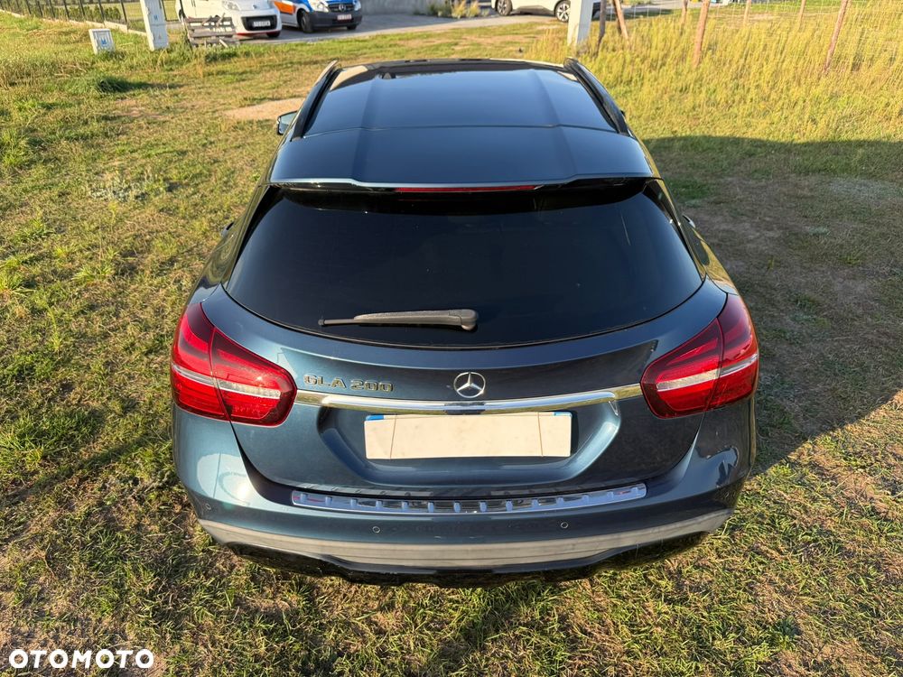 Mercedes-Benz GLA 200 7G-DCT Activity Edition - 21