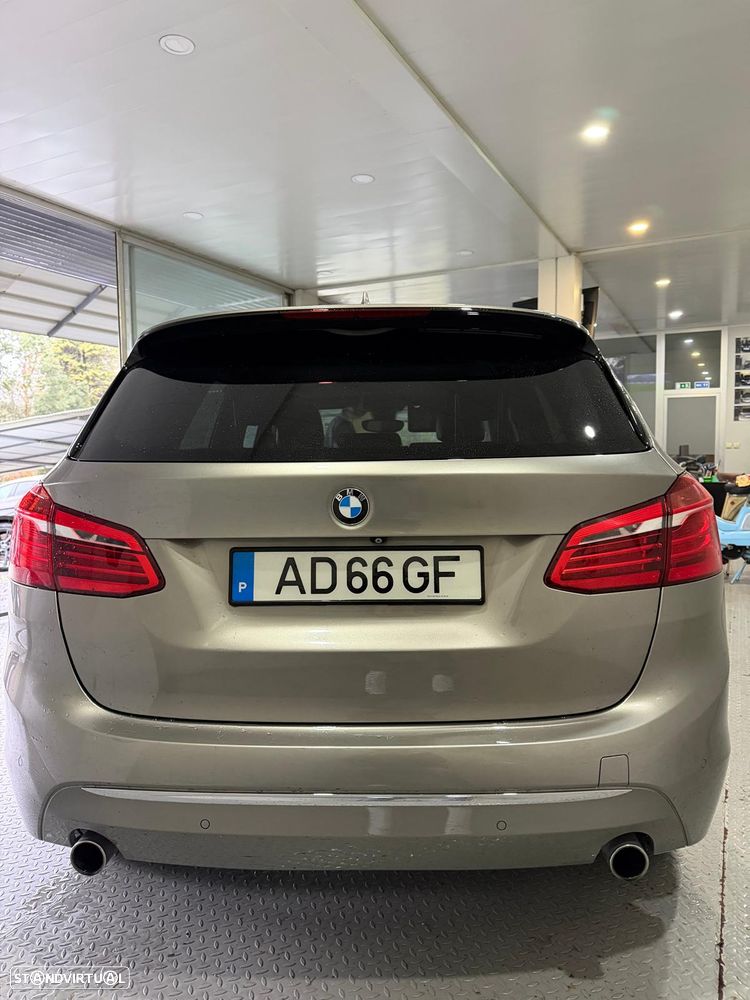 BMW 220 Active Tourer d Aut. Luxury Line - 5