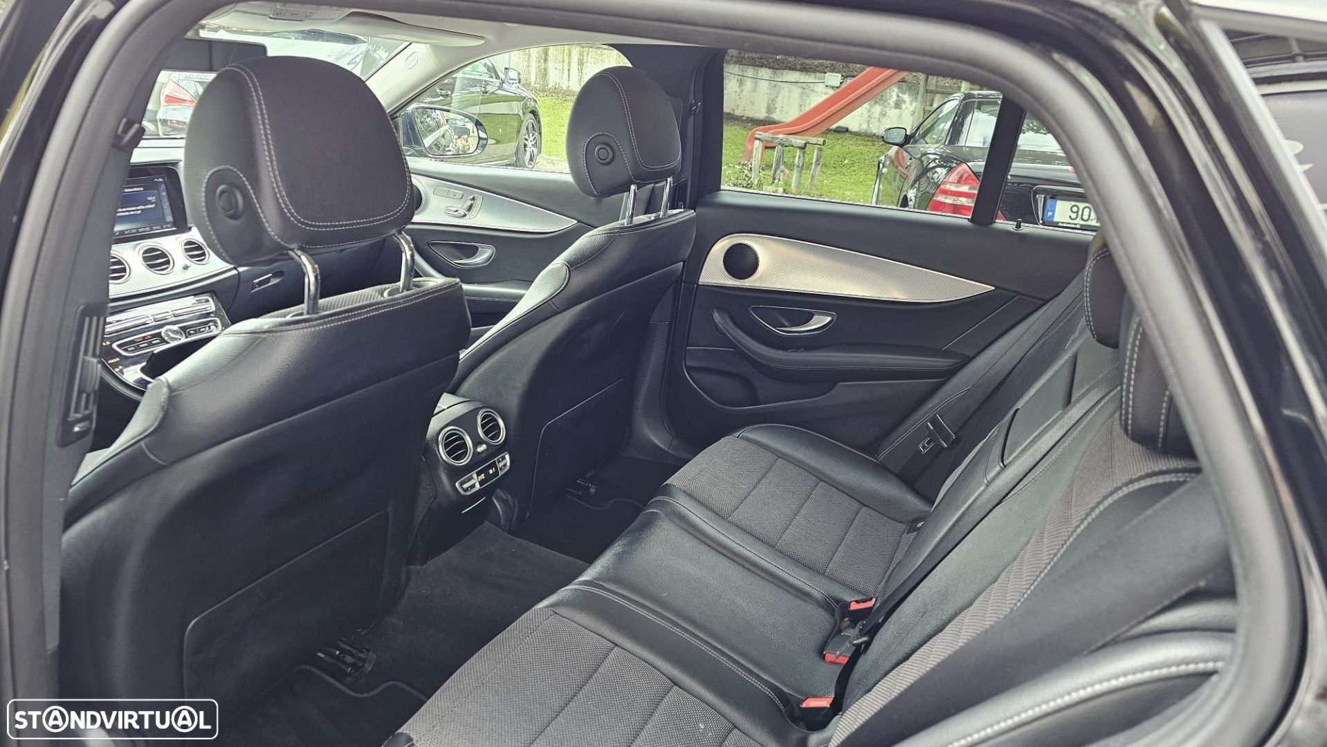 Mercedes-Benz E 220 d 4-Matic All Terrain Avantgarde + - 15