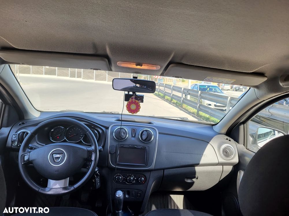 Dacia Logan 0.9 90CP Laureate - 13