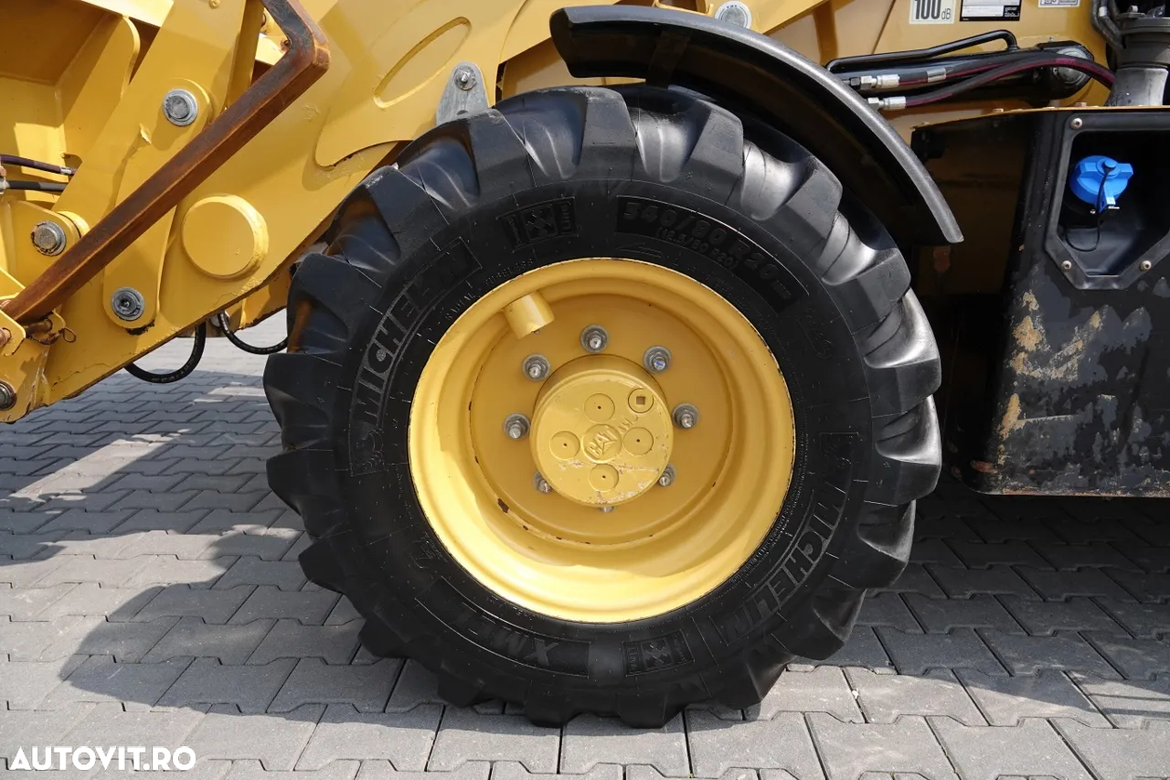 Cat 432 F2 / BULDOEXCAVATOR / AN 2019 / SET GALETE - 18