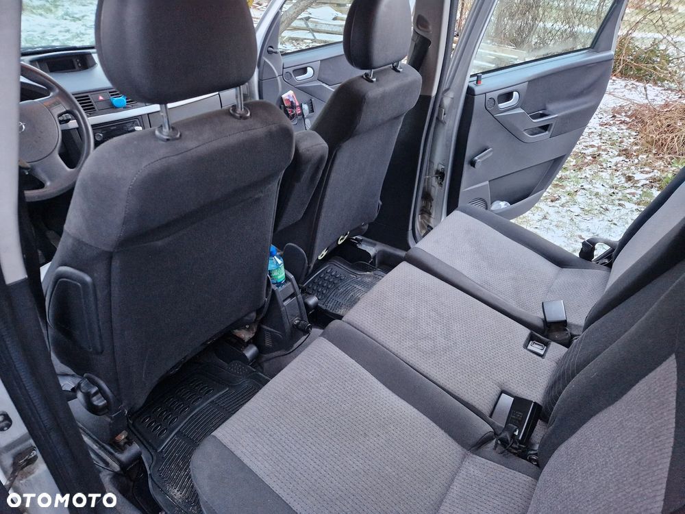 Opel Meriva 1.6 (Essentia) - 6