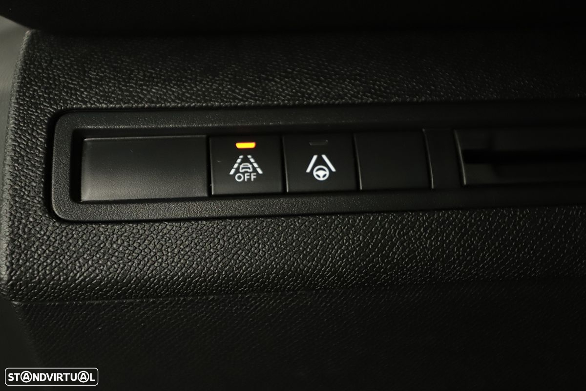 Peugeot 3008 1.2 PureTech GT EAT8 - 17