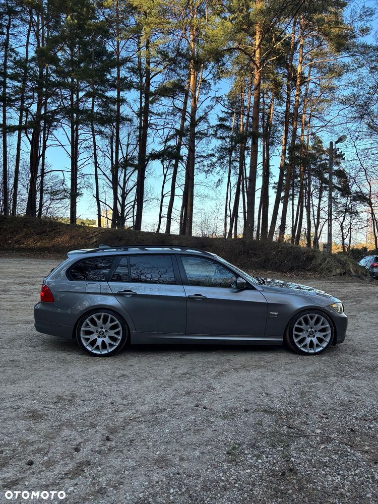 BMW Seria 3 320d xDrive DPF - 4
