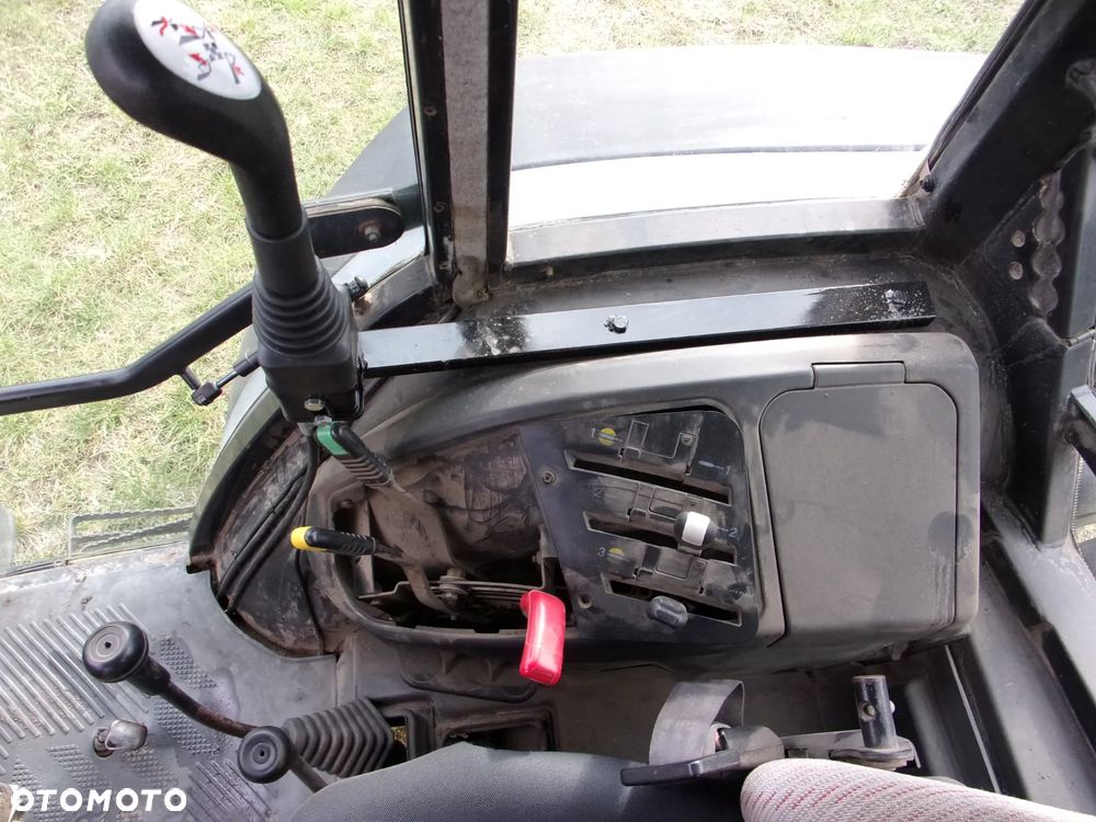 Zetor NOWY Ciągnik rolniczy ZETOR Proxima CL100 z TUR+TUZ przedni, ZETOR Forterra HSX 110 z ładowaczem TUR, Ciągnik rolniczy KIOTI 904 z ładowacze TUR, Ciągnik rolniczy Lamborghini Lampo 70 z ładowaczem, Ciągnik rolniczy sadowniczy New Holland Boomer 50 z TUREM - 33