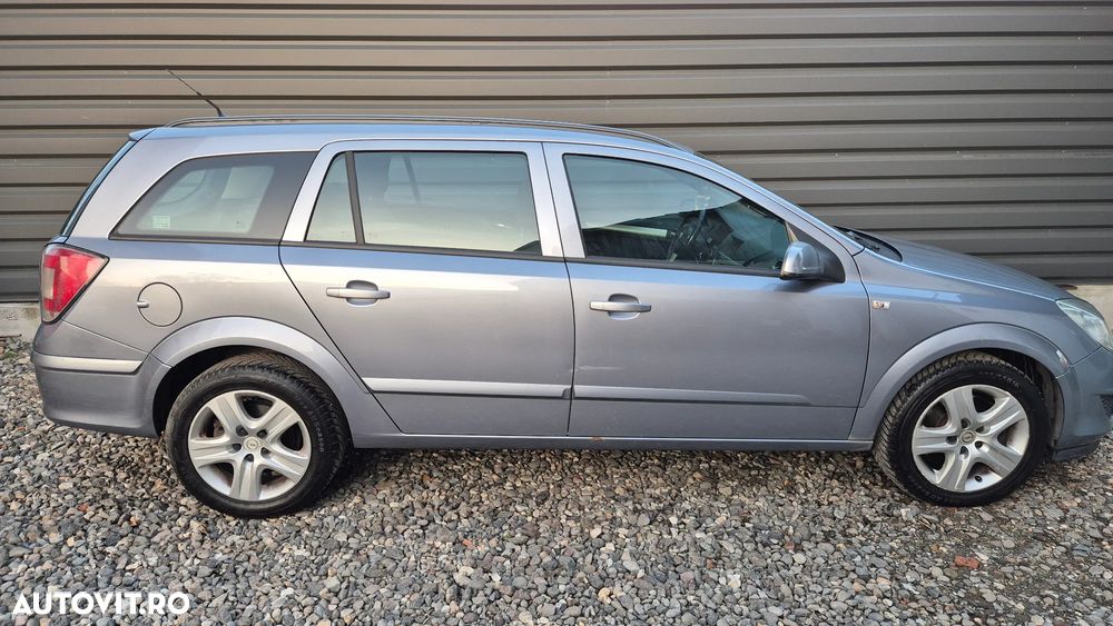 Opel Astra 1.7 CDTI DPF Edition - 8