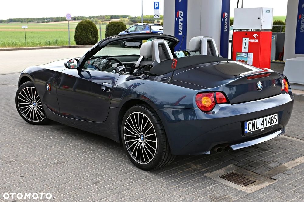 BMW Z4 2.2i - 24