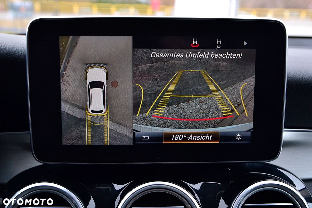 Mercedes-Benz GLC 250 4Matic 9G-TRONIC AMG Line - 31