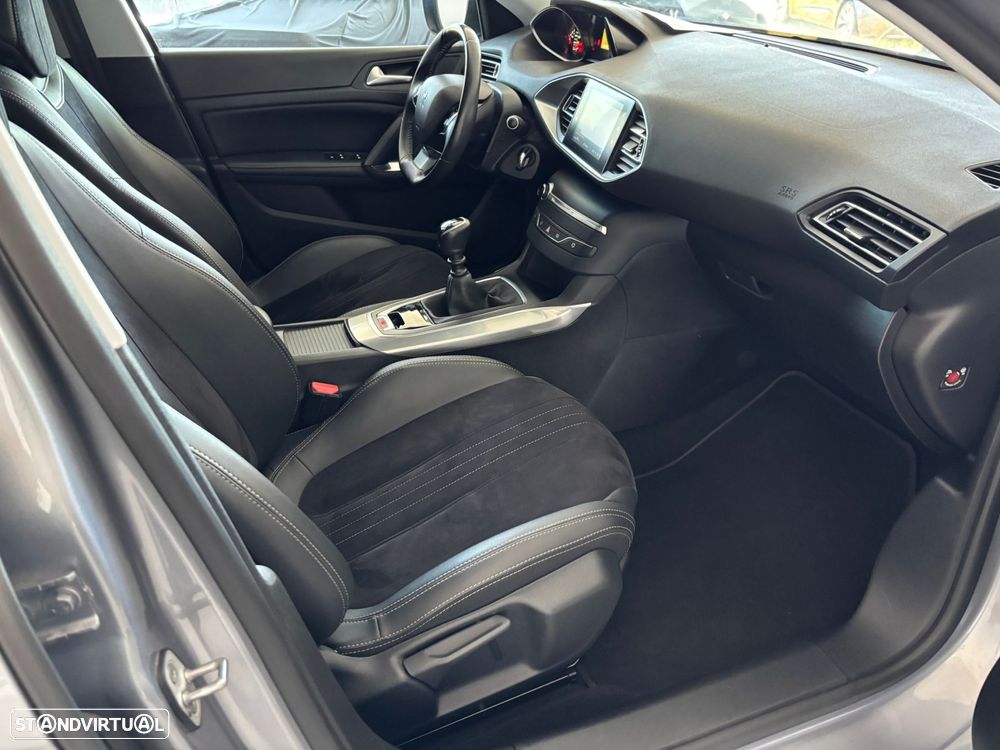 Peugeot 308 SW 1.5 BlueHDi Allure EAT6 - 12