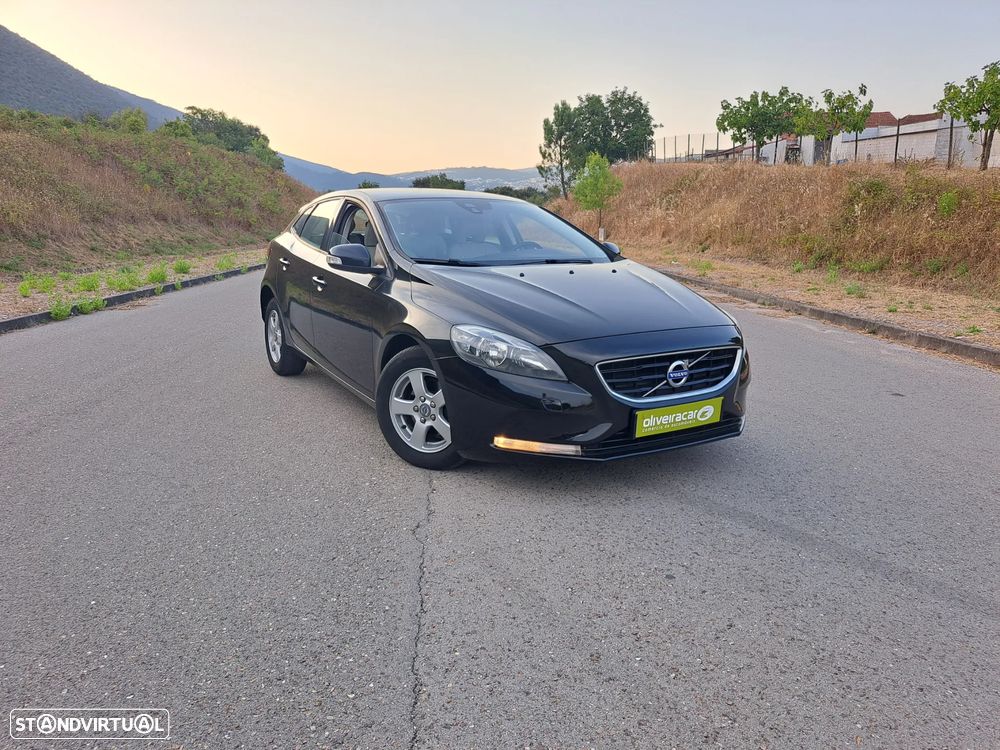 Volvo V40 D2 - 7