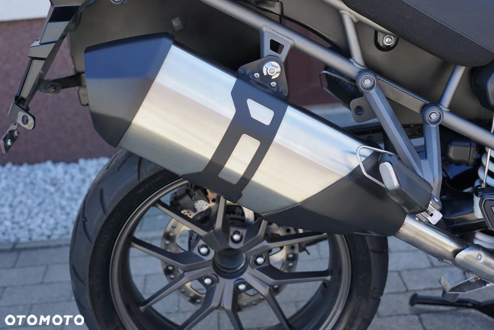 Triumph Tiger - 8