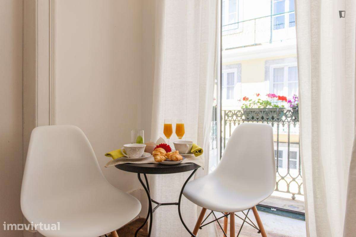 Apartamento com 3 quartos - localizado em Princípe Real Lisbon - Grande imagem: 4/26