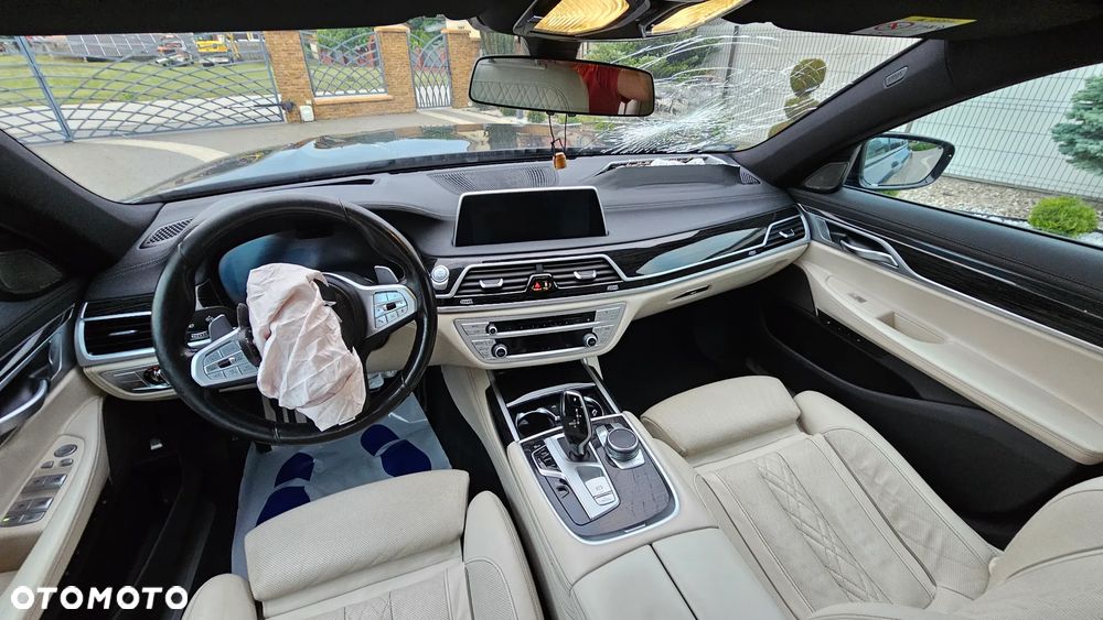 BMW Seria 7 730d xDrive mHEV sport - 15
