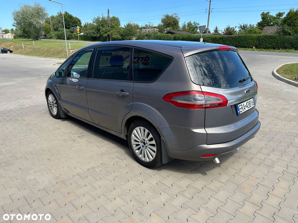 Ford S-Max - 7