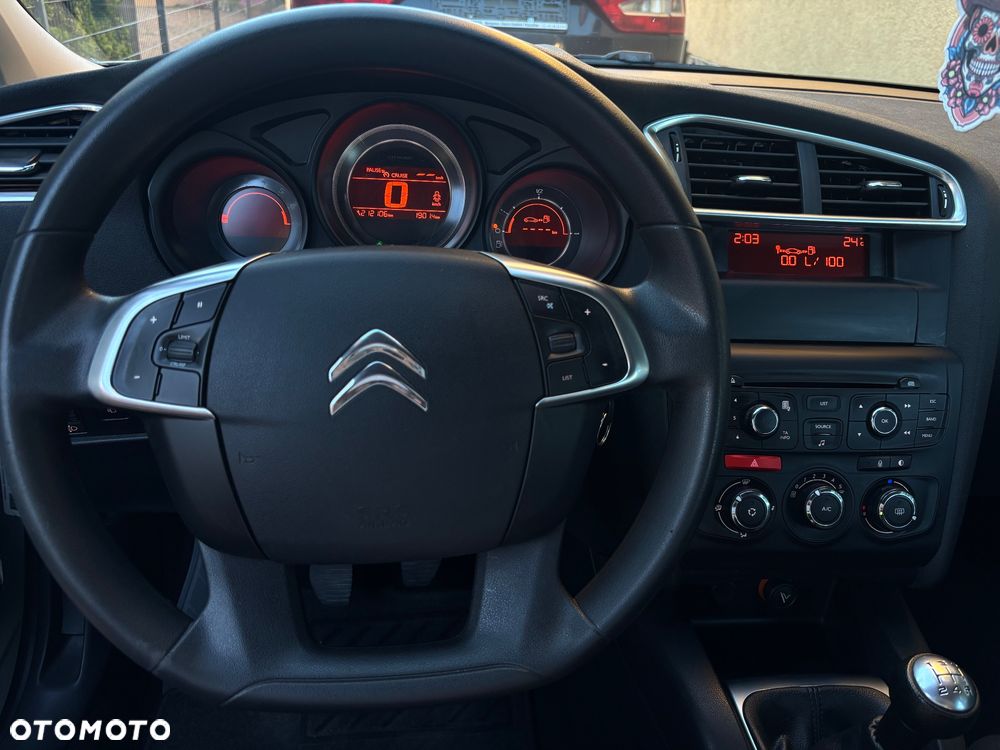 Citroën C4 VTi 120 Attraction - 17