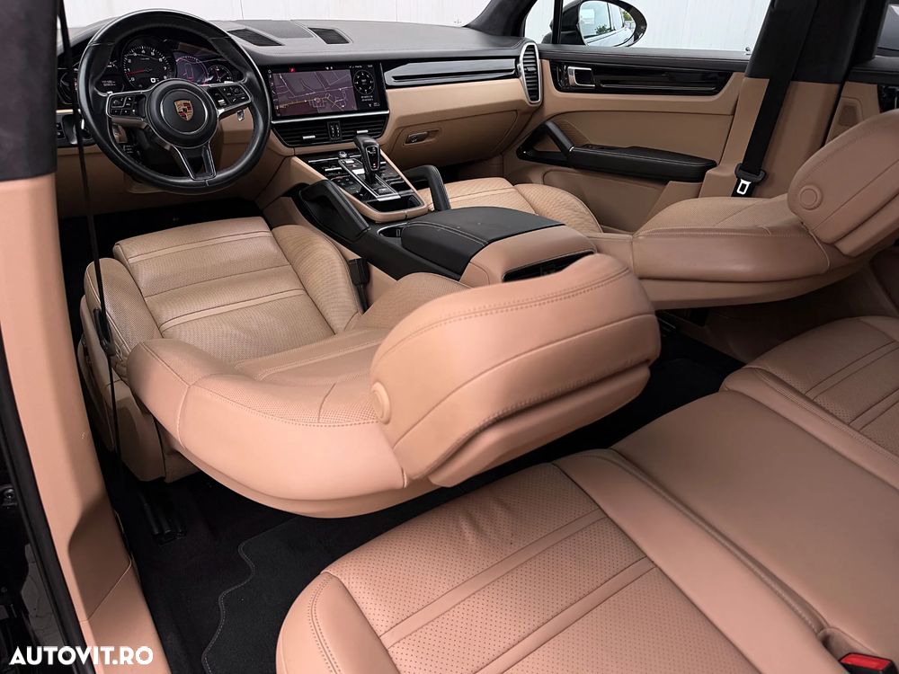 Porsche Cayenne Tiptronic S Platinum Edition - 17