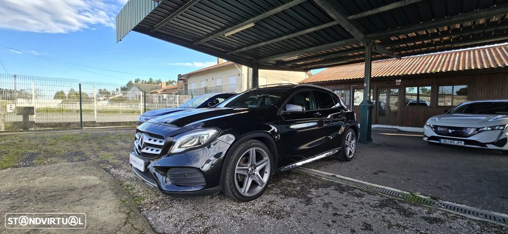 Mercedes-Benz GLA 200 d 7G-DCT AMG Line - 2