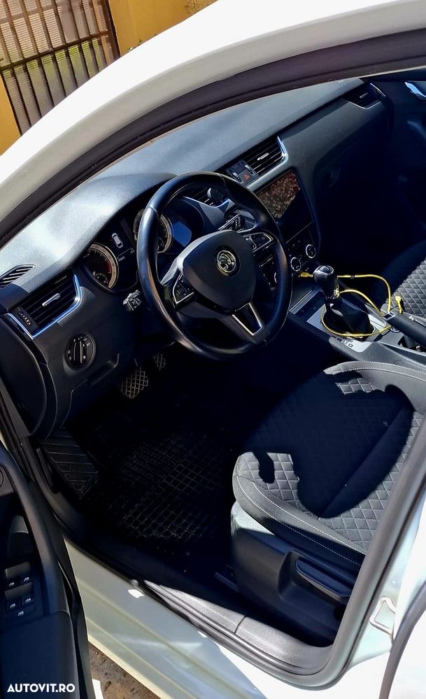Skoda Octavia - 9