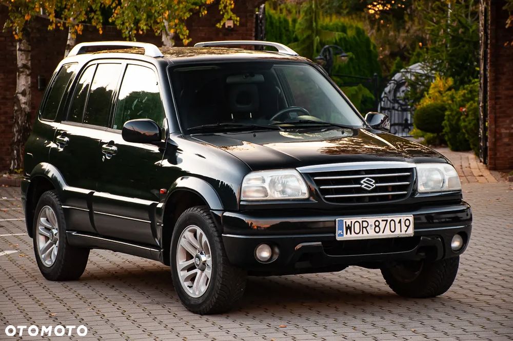 Suzuki Grand Vitara 2.0 Limited - 10