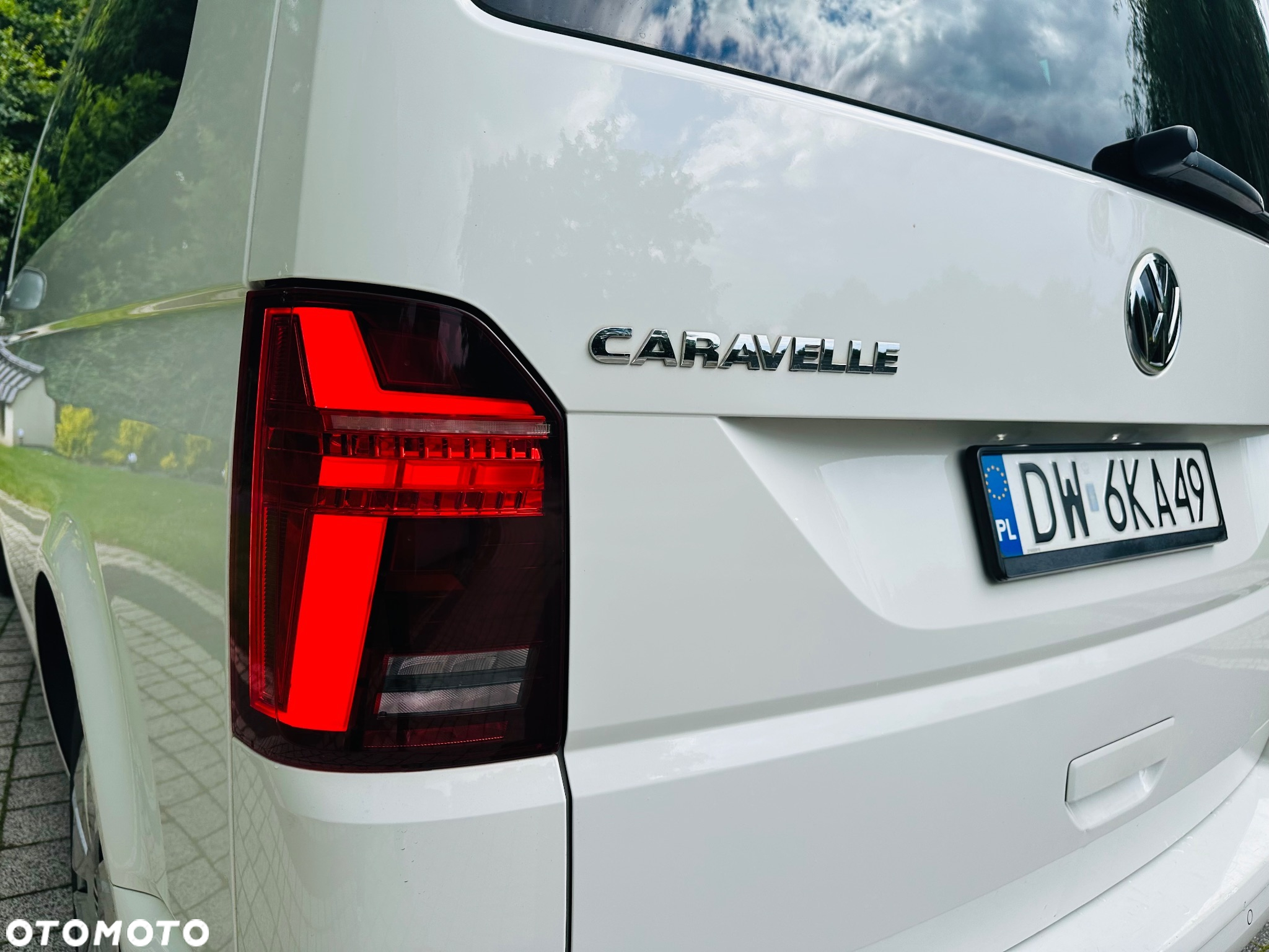 Volkswagen Caravelle 6.1 2.0 TDI L2 Highline - 4