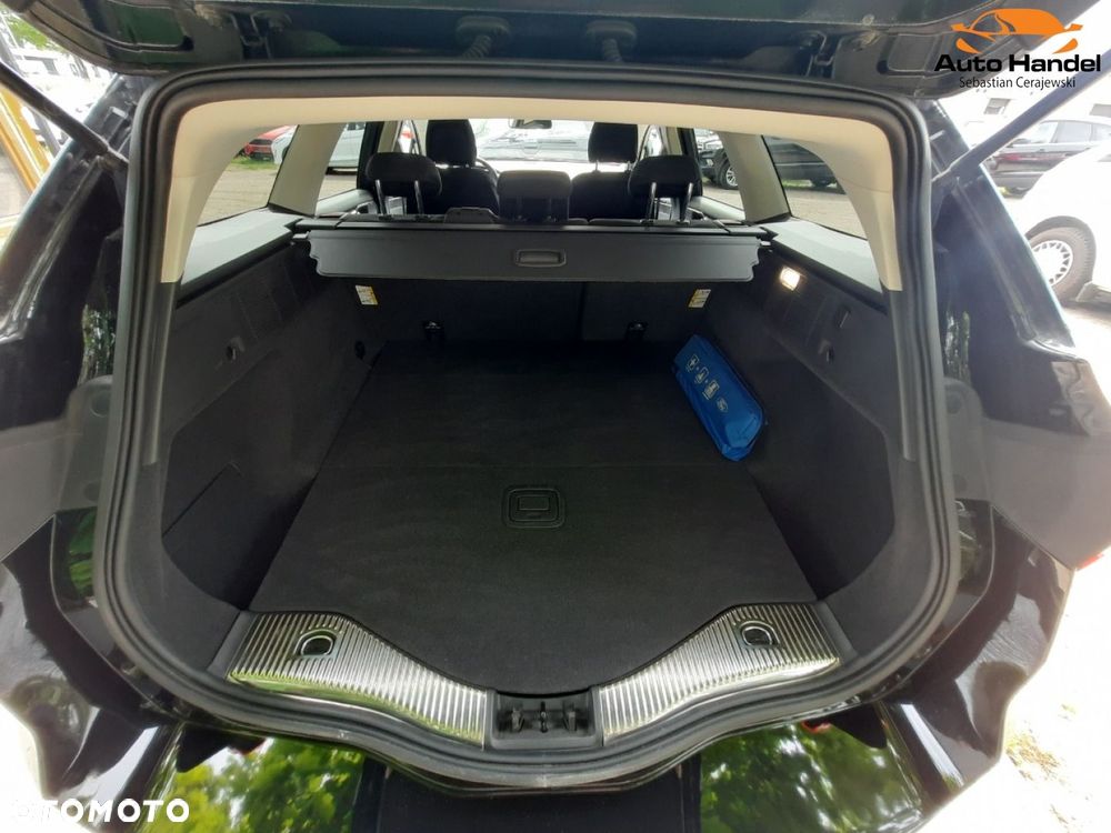 Ford Mondeo - 16