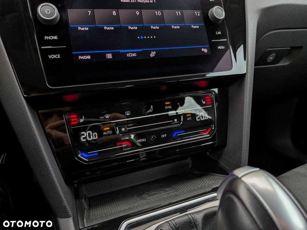 Volkswagen Passat 1.5 TSI EVO Elegance DSG - 37