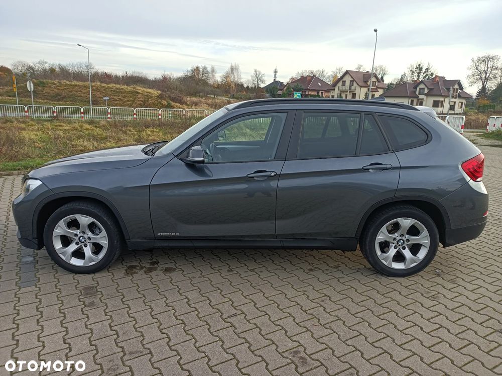 BMW X1 xDrive18d xLine - 10